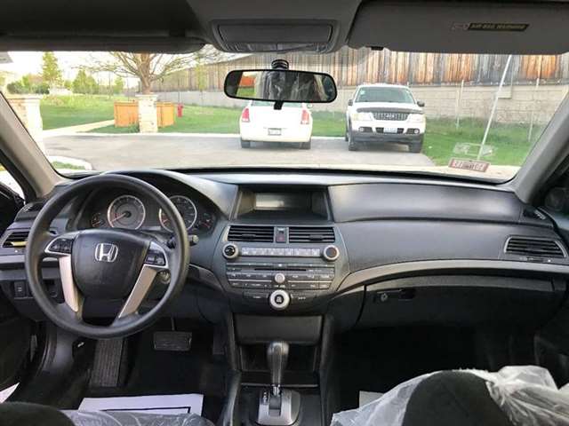 2010 Honda Accord LX 4dr Sedan 5A